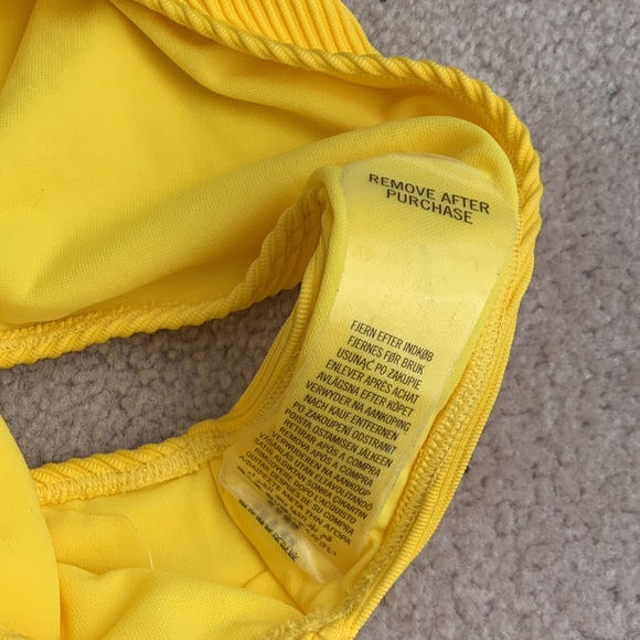 NEW Hollister One piece - Picture 9 of 11